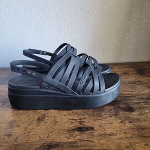 Crocs Womens Literide Brooklyn Strappy Low Wedge Platform Sandals Size 8 Black